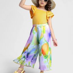 OLLINGTON ST. Knit Frill Sleeves Top & Pleated Georgette Culottes with Floral Print - Yellow & White-image-99