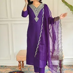 SUPPAR SLEAVE Women Chanderi Silk Kurta Sets-image-52