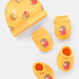 Babyhug 100% Cotton Cap Mittens & Booties With Porcupine Print -Yellow-image-83