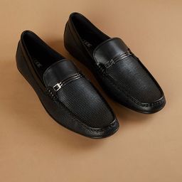 CODE by Lifestyle Men Textured Formal Loafers-image-1