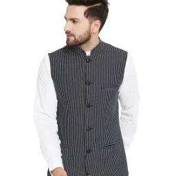Hypernation Navy Sleeveless Slim Fit Striped Waistcoat-image-39