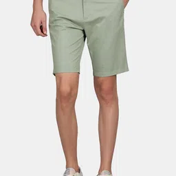 t-base Men Solid Mid-Rise Chino Regular Fit Shorts-picture-19