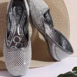 Carlton London Women's Grey Juttis-picture-8
