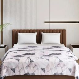 Monte Carlo Tulip Light Grey Polyester Printed 290 GSM Double Blanket image 3