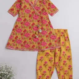 The Magic Wand Kids Yellow & Pink Cotton Floral Print Kurta Set-image-24
