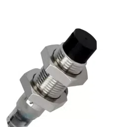 Omron PNP 5 mm Proximity Sensor E2B-M12KN05-WP-B2 2M image 3