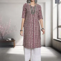 HERE&NOW Selection Of 2 Geometric Printed Round Neck Straight Kurta-14