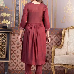 Aarika Girl Ethnic Motifs Embroidered Regular Kurta Set With Dupatta image 2