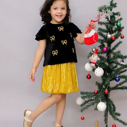 Lil' Drama Cotton Velvet Cap Sleeves Bow Embroidered Top & Sequins Embellished Skorts Set - Black-image-5