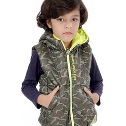 Babyhug Sleeveless Hooded Quilted Jacket Camouflage Print - Green-picture-7