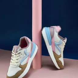 Campus Women Colourblocked Sneakers-22