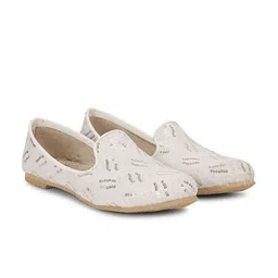 BAESD Men Embellished Textured Mojaris-image-97