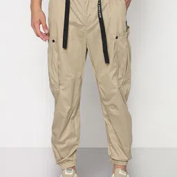 SHOWOFFFF Men Comfort Low-Rise Joggers Trousers-image-42
