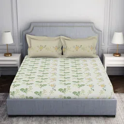 SPACES Beige & White Floral 144 TC Queen Bedsheet with 2 Pillow Covers-85