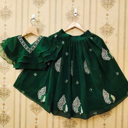 Helene Girls Embroidered Thread Work Ready to Wear Lehenga &-picture-22
