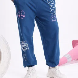 Kook N Keech Men Pure Cotton Typography Printed Relaxed Fit Joggers-image-22