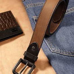 Levis Men Leather Belt-image-12