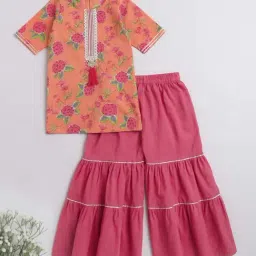 The Magic Wand Kids Peach & Pink Cotton Floral Print Kurta Set-image-99