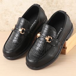 Pine Kids Slip On Party Wear Shoes with Applique - Black-image-38