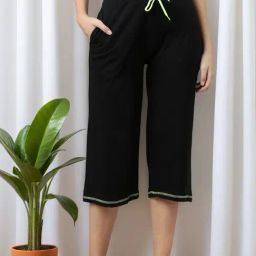 Kryptic Black Cotton Regular Fit Printed Capri-image-30