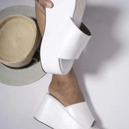 Shoetopia Kids White Casual Slides-image-69