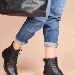 Clog London Women's Black Derby Boots-22