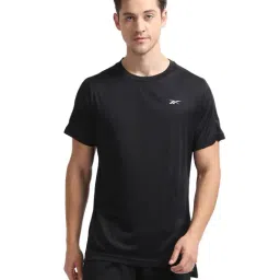 Reebok WOR SS TECH Black Regular Fit T-Shirt-image-45