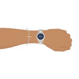 Fastrack NR3120SM02 Bare Basics Analog Watch for Men image 4