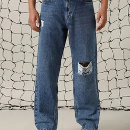 Hubberholme Men Comfort Relaxed Fit Light Fade Jeans-image-9