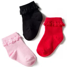 Cute Walk by Babyhug Knit Ankle Length Socks with 3D Lace Detailing Pack of 3 - Multicolor-picture-4