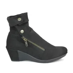 Inc.5 Women's Black Wedge Booties-image-51