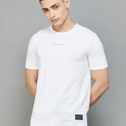 Fame Forever by Lifestyle White Regular Fit Printed Sports T-Shirt-picture-39