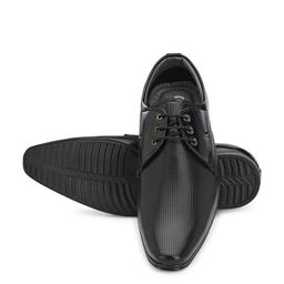 LEEPEETER Men Textured Pointed Toe Formal Derbys image 5