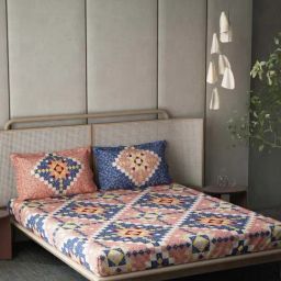 DDECOR Live beautiful Orange 136 TC Cotton King Bed Sheet with Dohar & 2 Pillow Covers-15