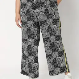 Vero Moda Curve Black Printed Trackpants-image-11