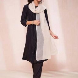 Fabindia White Woven Pattern Dupatta-picture-6