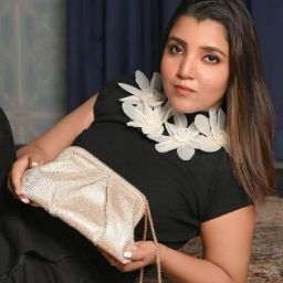 Odette Golden Embellished Clutches-picture-12