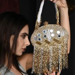 Odette Golden Embellished Clutches-picture-22