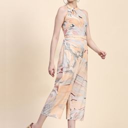 Flabae Halter Neck Printed Basic Jumpsuit with Applique-picture-5