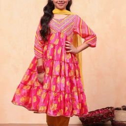 Biba Girls Pink Embellished Kurta set-image-23