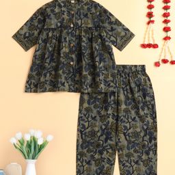 The Magic Wand Cotton Woven Three Fourth Sleeves Floral Printed Top & Palazzo Coordinating Set - Green-image-15