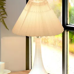 Homesake Off White Metal Industrial Frusturical Shaped Table Lamp-image-64