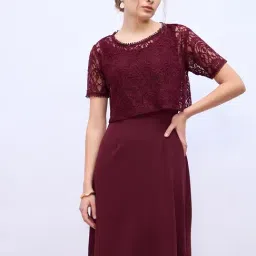 Styli Burgundy Solid A Line Dress-image-74