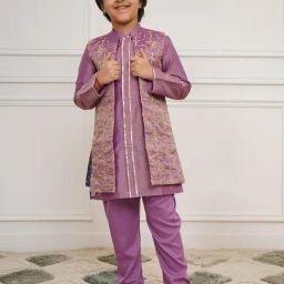 VASTRAMAY Boys Purple Embroidered Kurta Set-image-13