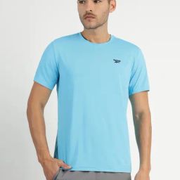 Reebok Blue Regular Fit Solid T-Shirt-image-61