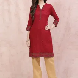 Rangriti Maroon Embroidered Straight Kurta-image-28