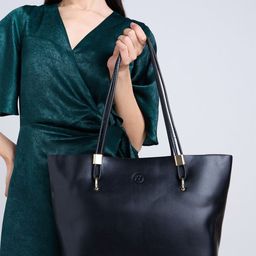 20Dresses PU Structured Shoulder Bag with Tasselled-21