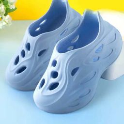 Red Tape Kids Sky Blue Back Strap Clogs-image-21