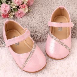 Cute Walk by Babyhug Sequin Embellished Belly Shoes - Pink-image-26