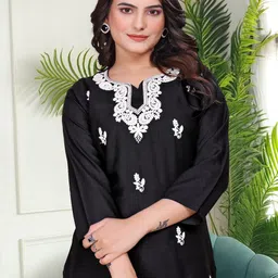 MISS CLOTHING Women Ethnic Motifs Embroidered V-Neck Thread Work Thread Work Kurti-picture-13